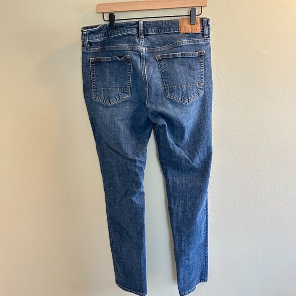 Aeropostale Slim Jean Mens Size 32 x 32 Bundle Medium Wash Blue Denim Whiskering - Picture 11 of 12